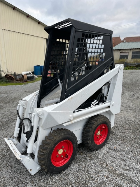 BOBCAT 433 (1)