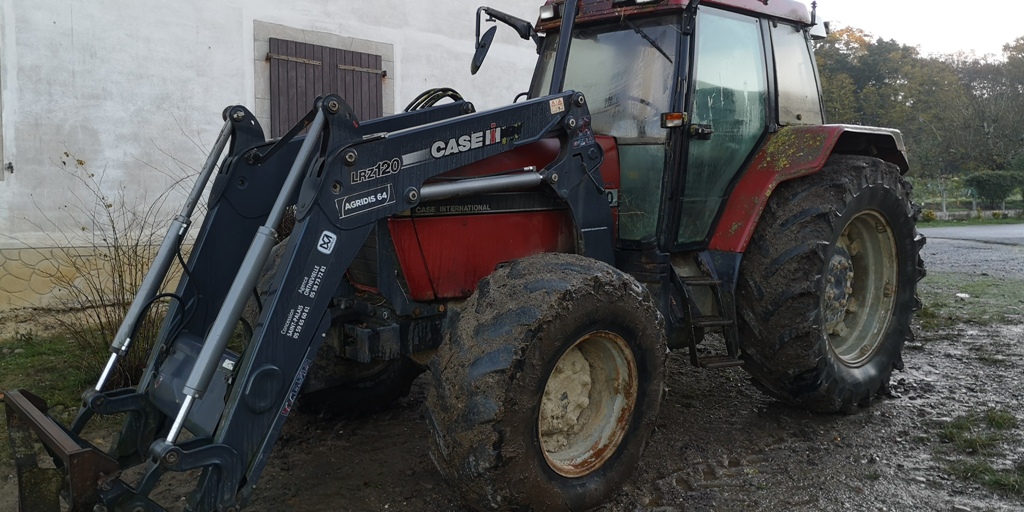 CASE IH 5140 (1)
